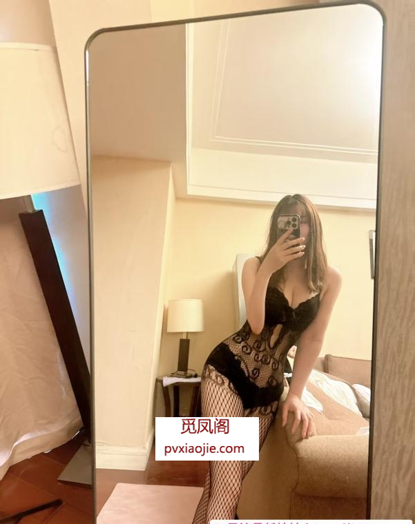 纯欲风小姐姐