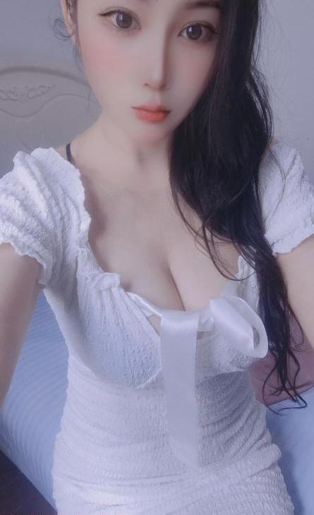 西湖e杯大奶美少妇