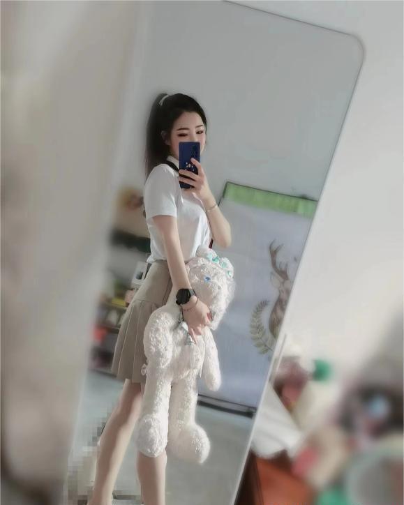 翘臀小少妇沐子